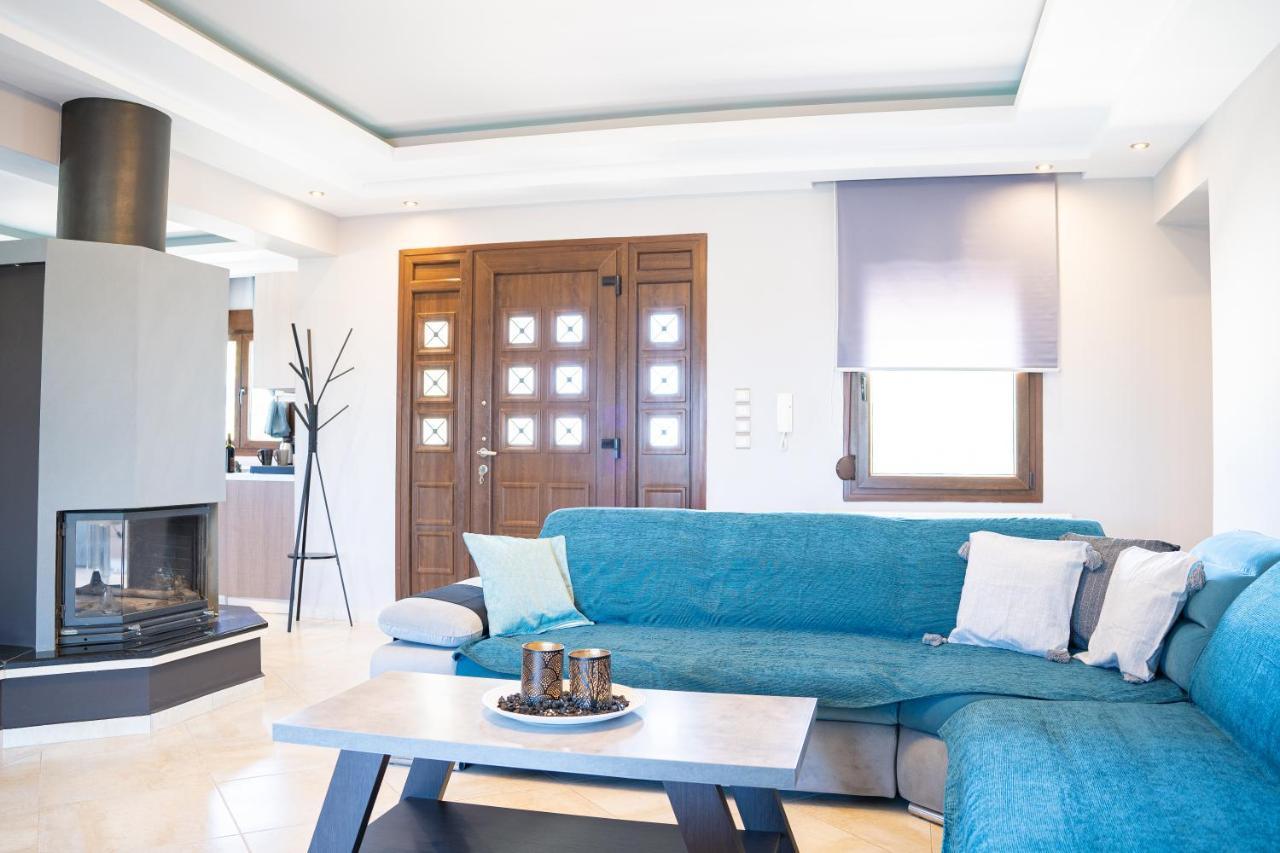 Luxury Apartments Platánion Екстериор снимка